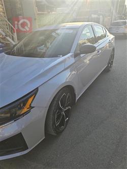 نيسان ألتيما